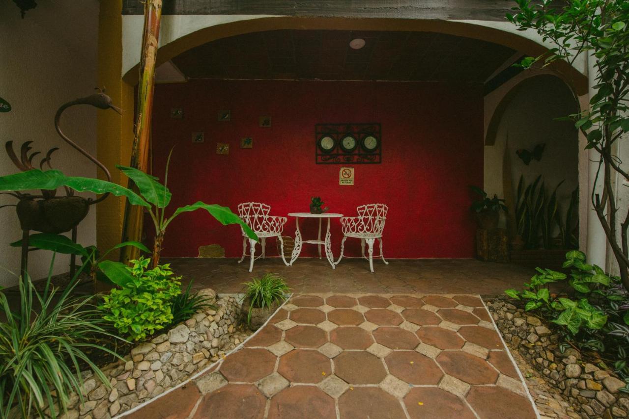 Las Mariposas Hotel & Studios Oaxaca Exterior foto